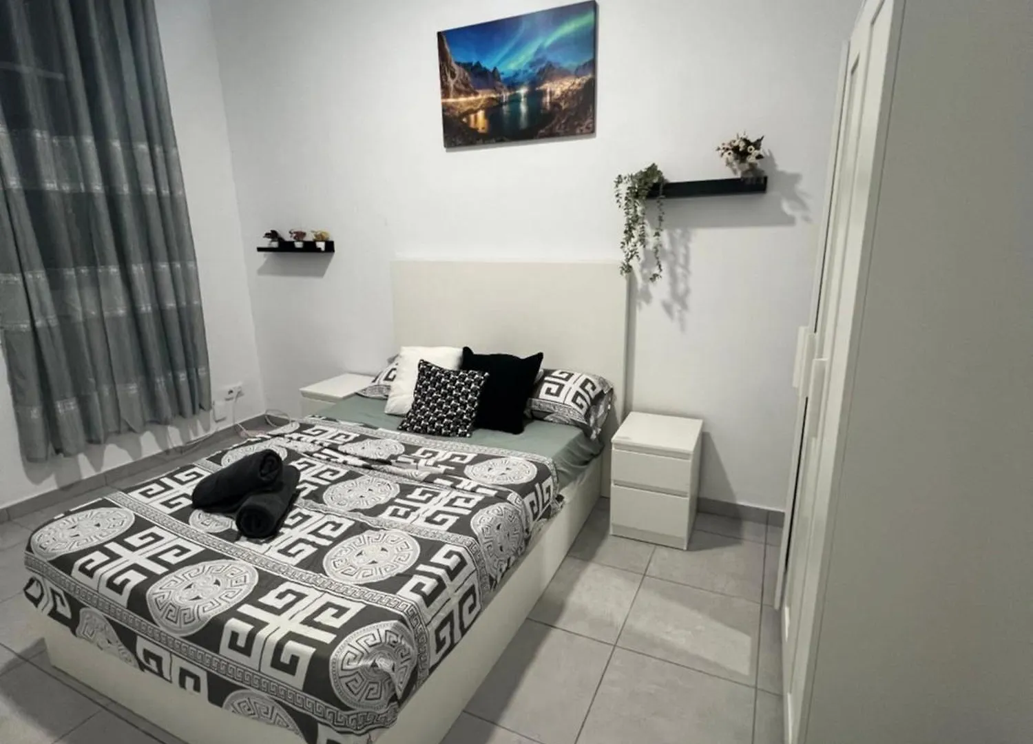 Rooms In Spacious Apartment In City Center Barcelona 0*,