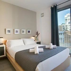 Bbarcelona Gaudi Flats Lägenhet